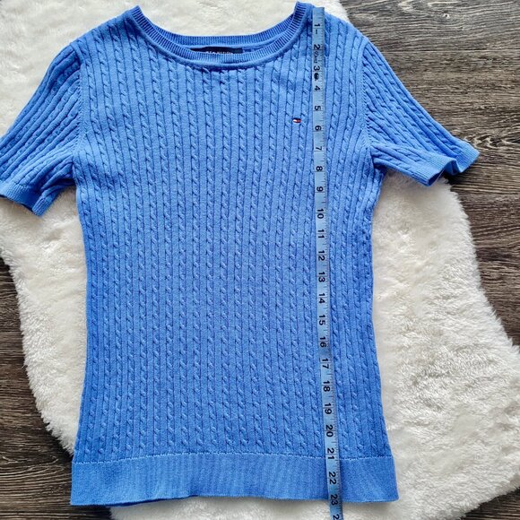 ๐น2/$30๐นTommy Hilfiger ๐ Short Sleeve Cable Knit Sweater in Blue - Picture 7 of 9